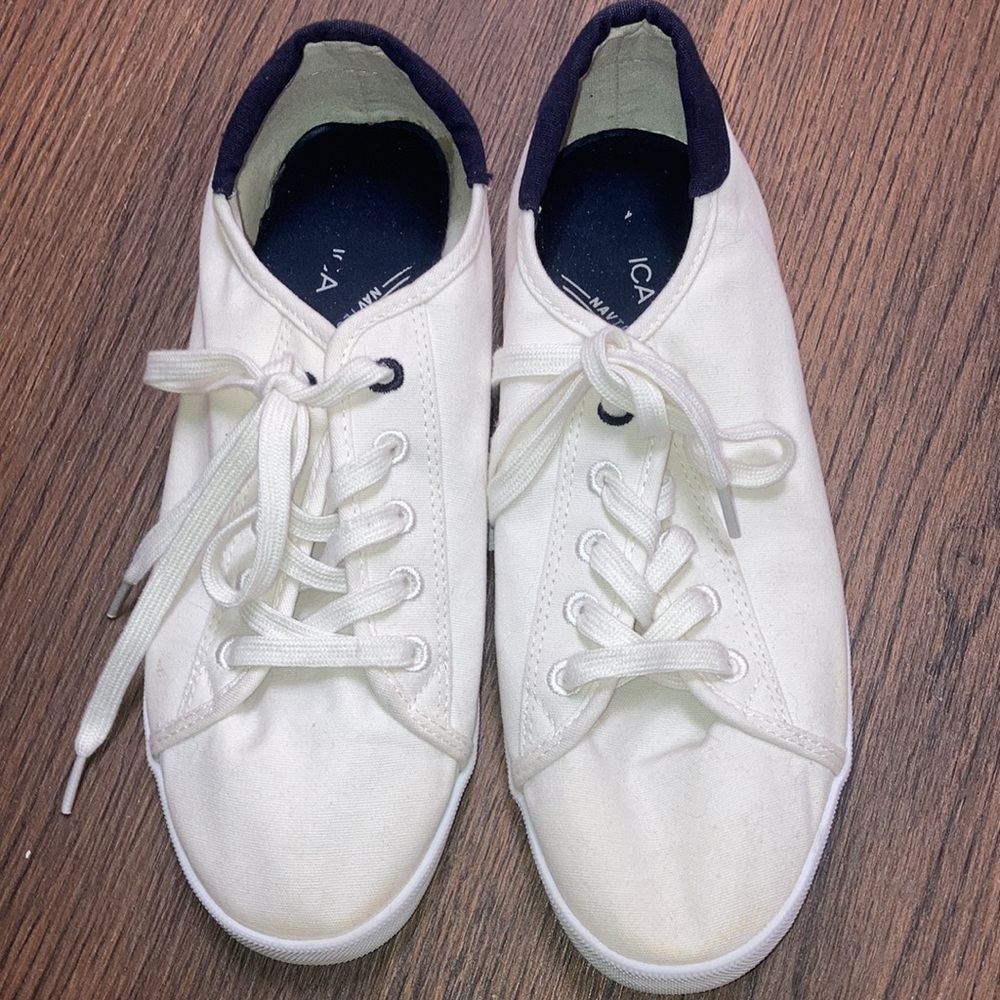 Nautica White Canvas Tennis